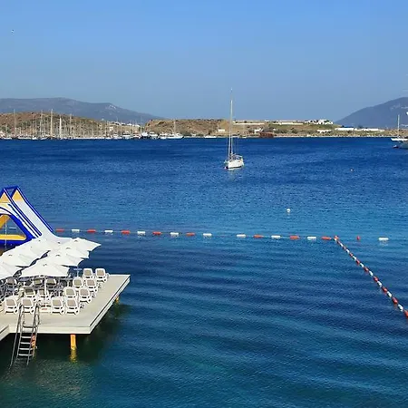 Royal Arena & Resort 5*