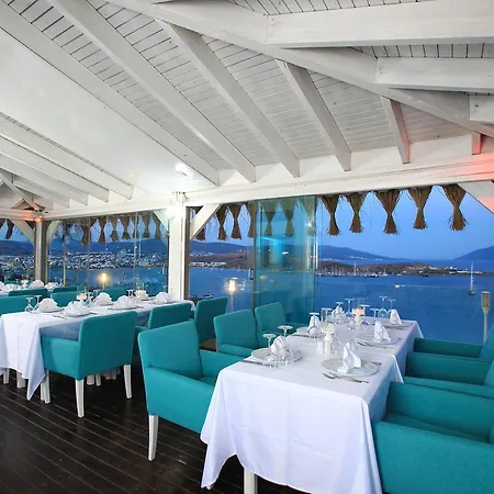 Üdülőközpont Royal Arena & 5*