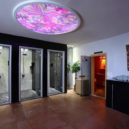 Royal Arena & Ośrodek wypoczynkowy