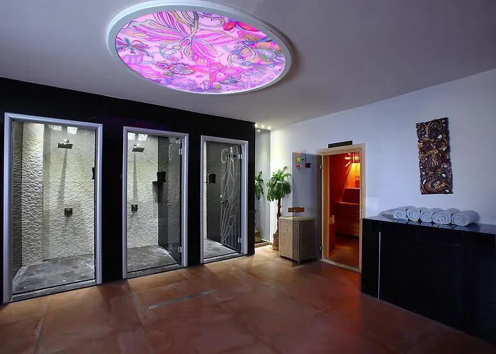 Royal Arena & Rezort