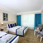 Royal Arena & Semesteranläggning (resort) Bodrum